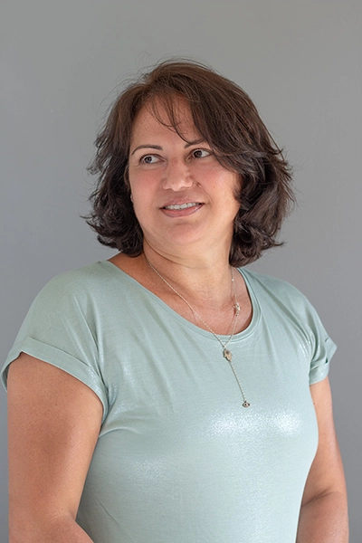 Porträt von Yael Vieira.
